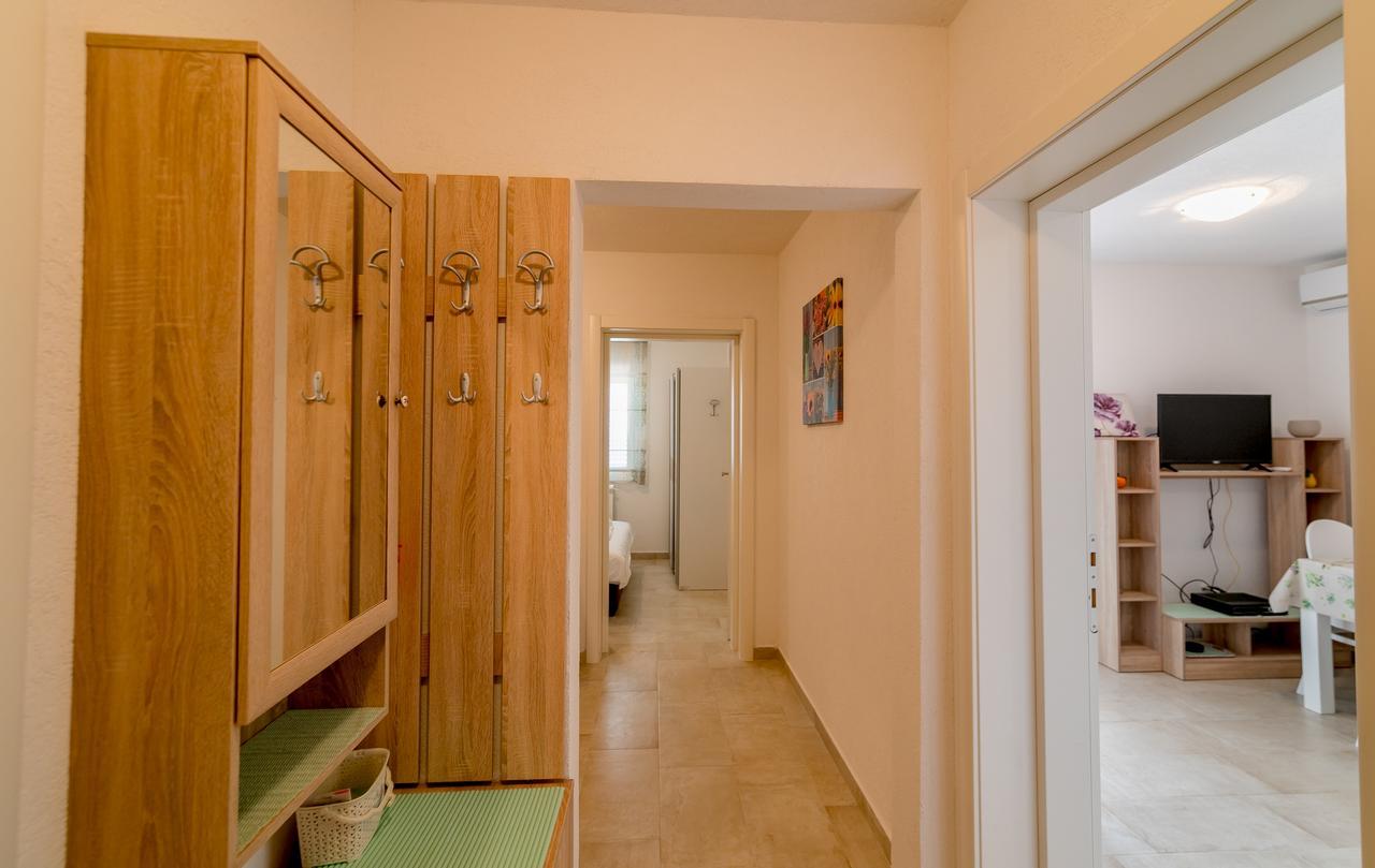 Apartments Mitrovic Luštica Esterno foto
