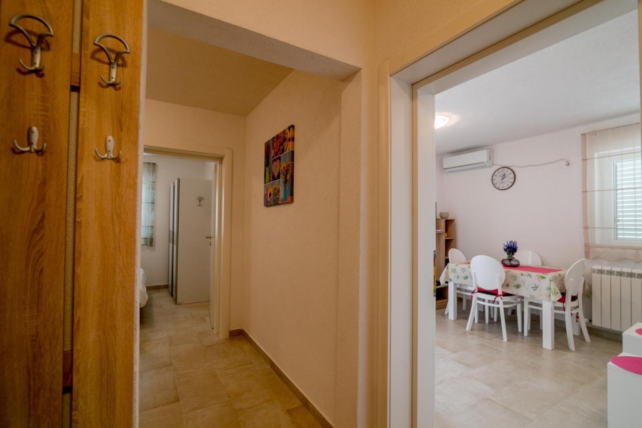Apartments Mitrovic Luštica Esterno foto